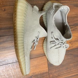 Yeezy Boost 350 V2 Sesame